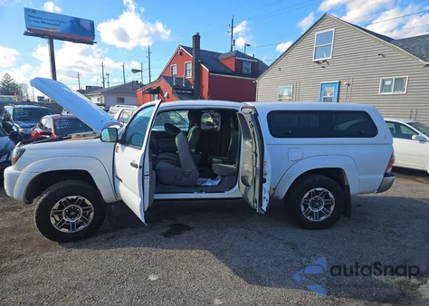 2011 Toyota Tacoma V6 из США, поврежденный, VIN 5TFUU4EN3BX022330